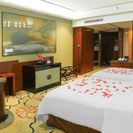 Eurasia International Hotel Дунгуань Екстер'єр фото