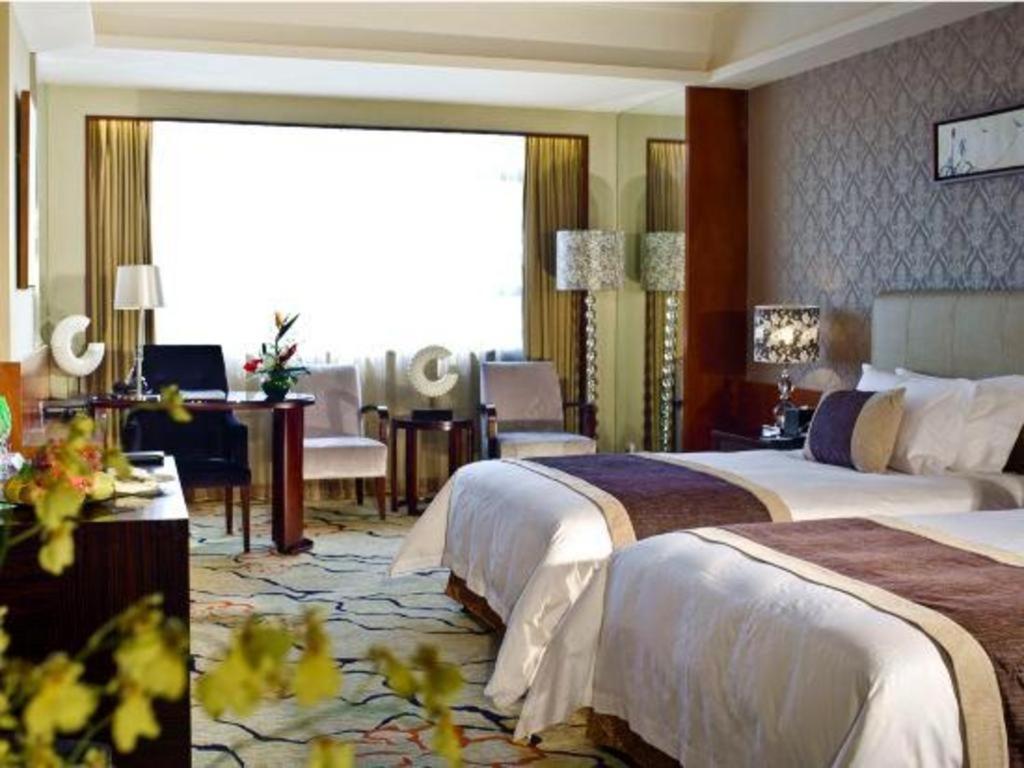 Eurasia International Hotel Дунгуань Екстер'єр фото