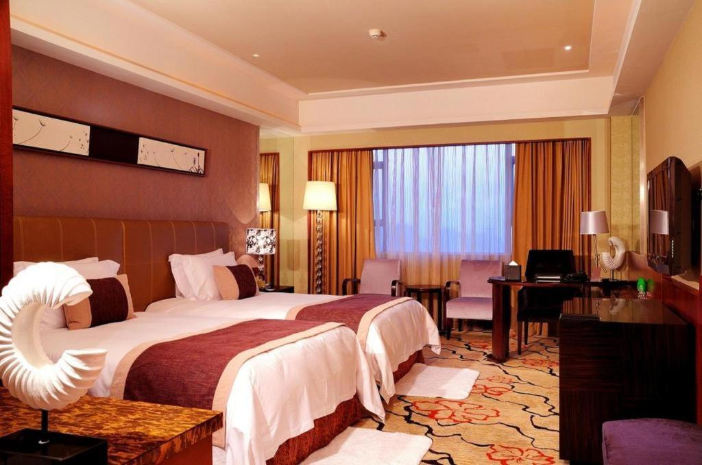 Eurasia International Hotel Дунгуань Екстер'єр фото