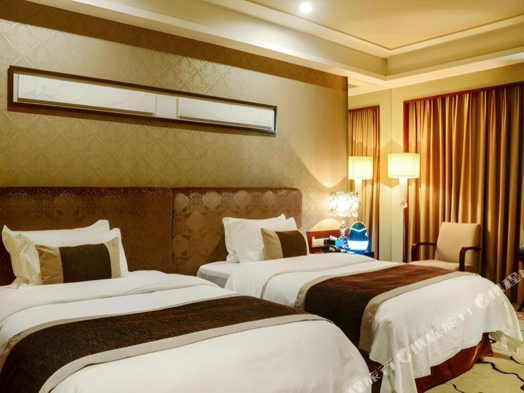 Eurasia International Hotel Дунгуань Екстер'єр фото