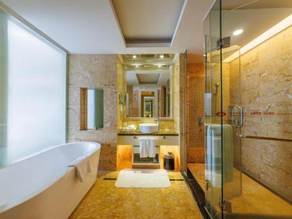 Eurasia International Hotel Дунгуань Екстер'єр фото