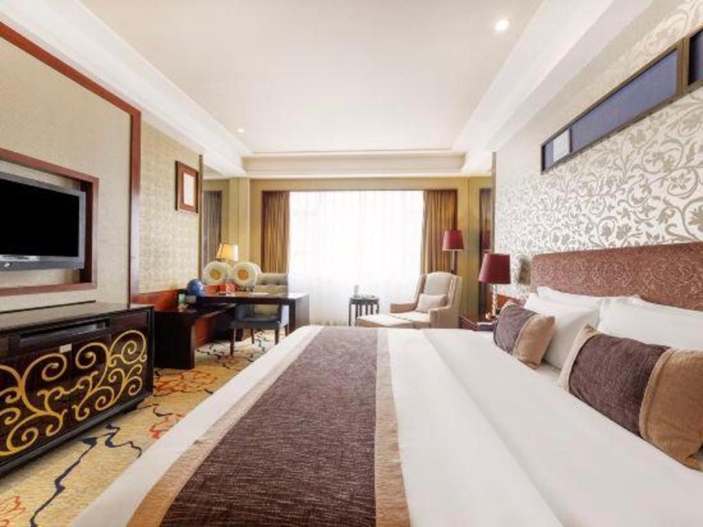Eurasia International Hotel Дунгуань Екстер'єр фото