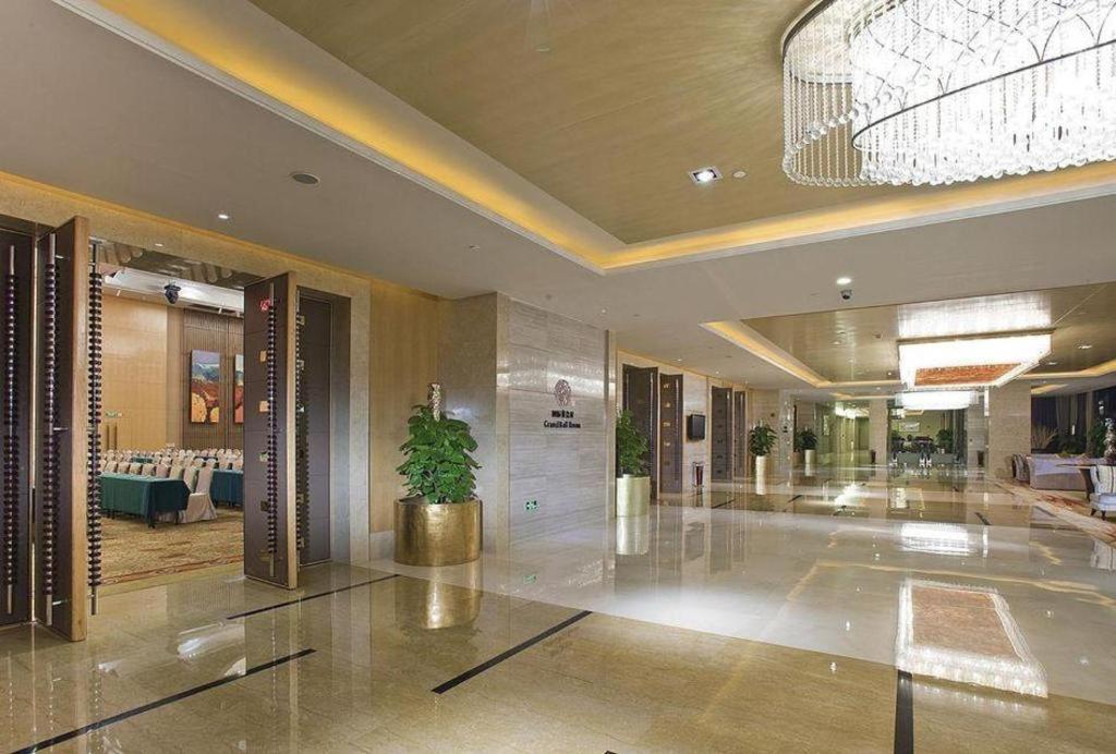 Eurasia International Hotel Дунгуань Екстер'єр фото