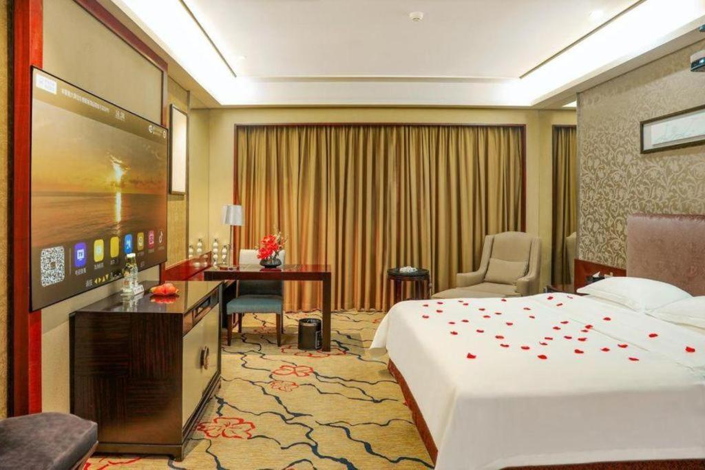 Eurasia International Hotel Дунгуань Екстер'єр фото